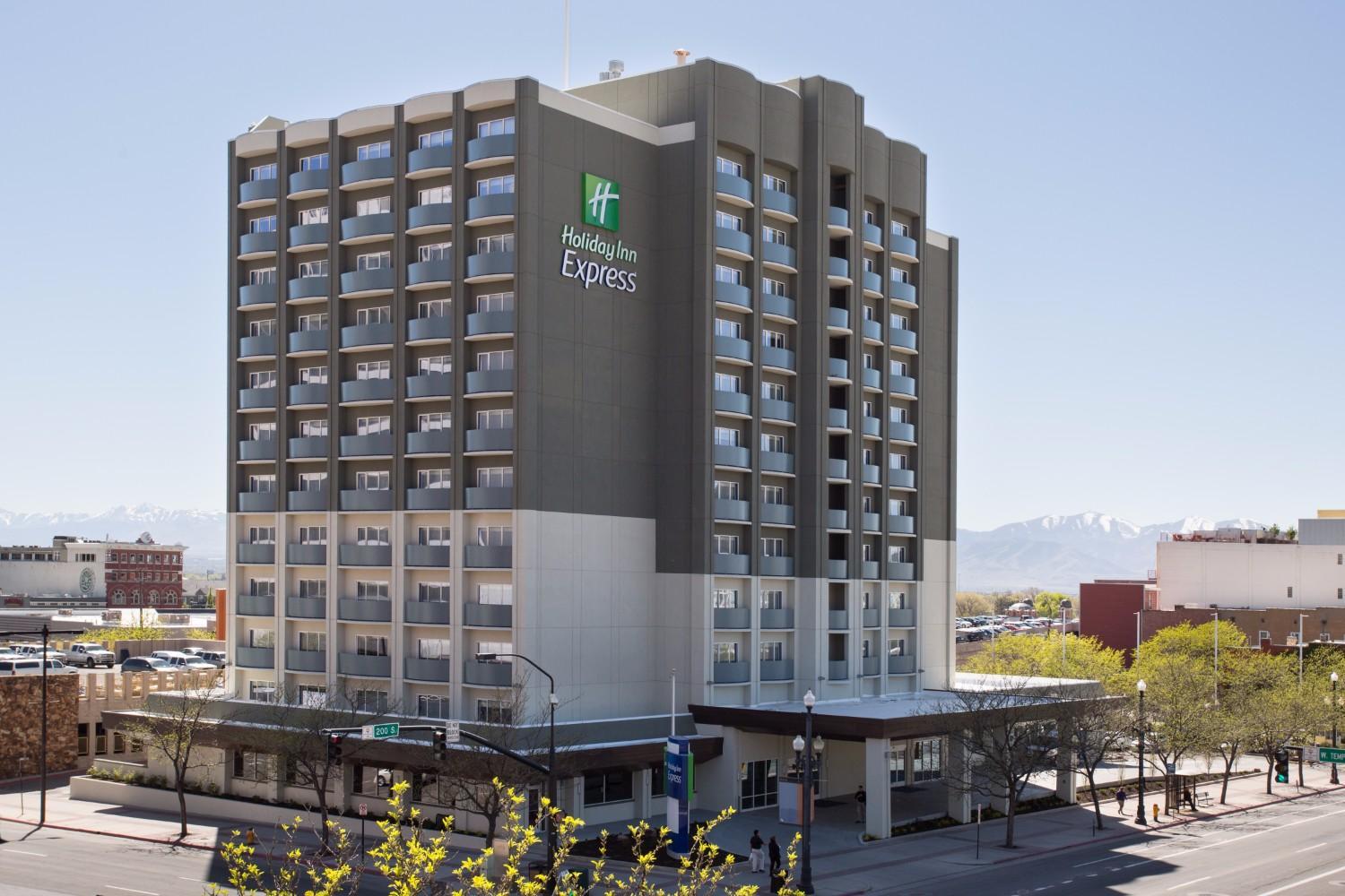 Holiday Inn Express & Suites - Sturbridge By Ihg Dış mekan fotoğraf